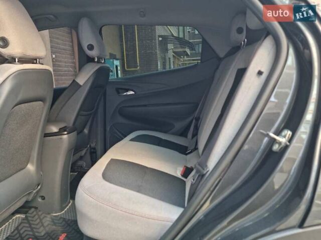 Сірий Шевроле Bolt EV, об'ємом двигуна 0 л та пробігом 181 тис. км за 13999 $, фото 72 на Automoto.ua