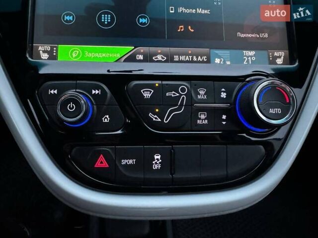 Серый Шевроле Bolt EV, объемом двигателя 0 л и пробегом 144 тыс. км за 14990 $, фото 19 на Automoto.ua