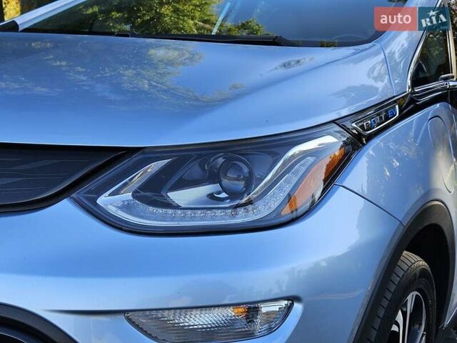 Серый Шевроле Bolt EV, объемом двигателя 0 л и пробегом 167 тыс. км за 12500 $, фото 5 на Automoto.ua