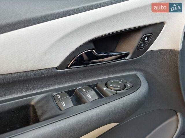 Шевроле Bolt EV 2017 у Вінниці на Automoto.ua Сірий Шевроле Bolt EV, об'ємом двигуна 0 л та пробігом 181 тис. км за 13999 $, фото 36 на Automoto.ua
