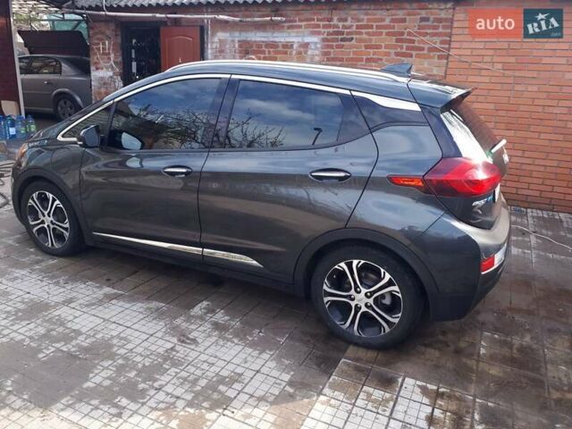 Серый Шевроле Bolt EV, объемом двигателя 0 л и пробегом 65 тыс. км за 18000 $, фото 21 на Automoto.ua