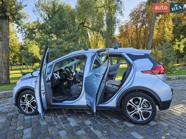 Серый Шевроле Bolt EV, объемом двигателя 0 л и пробегом 167 тыс. км за 12500 $, фото 15 на Automoto.ua