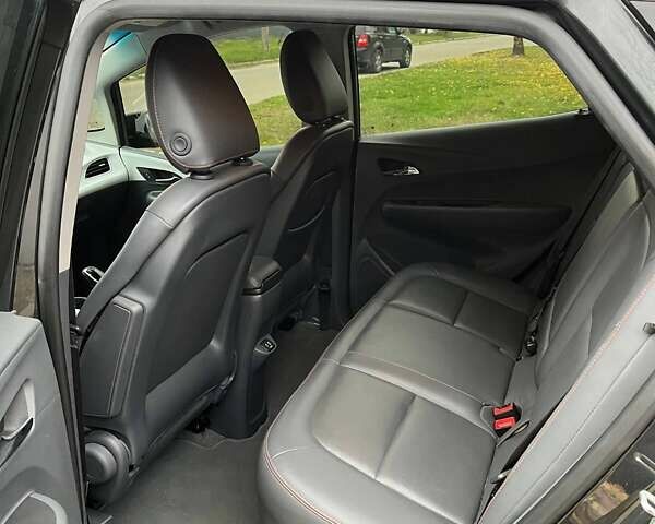 Серый Шевроле Bolt EV, объемом двигателя 0 л и пробегом 76 тыс. км за 13000 $, фото 14 на Automoto.ua