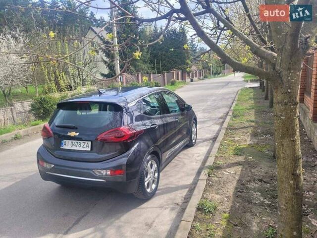 Серый Шевроле Bolt EV, объемом двигателя 0 л и пробегом 115 тыс. км за 18900 $, фото 3 на Automoto.ua