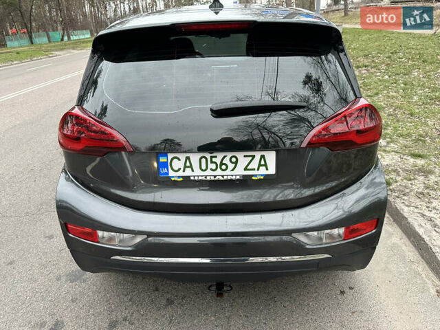 Серый Шевроле Bolt EV, объемом двигателя 0 л и пробегом 96 тыс. км за 14600 $, фото 7 на Automoto.ua