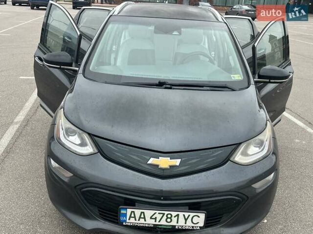Серый Шевроле Bolt EV, объемом двигателя 0 л и пробегом 209 тыс. км за 15350 $, фото 6 на Automoto.ua