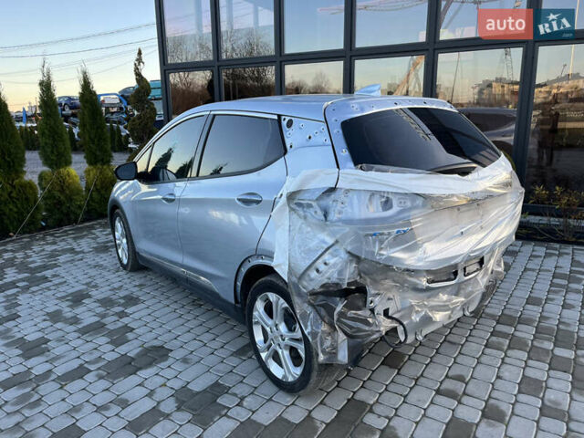 Серый Шевроле Bolt EV, объемом двигателя 0 л и пробегом 126 тыс. км за 11500 $, фото 6 на Automoto.ua