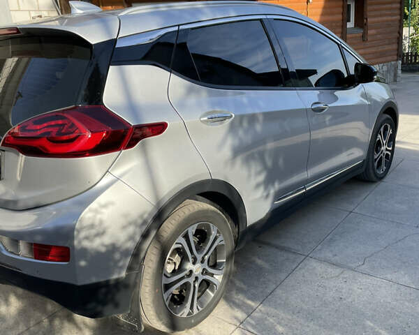Серый Шевроле Bolt EV, объемом двигателя 0 л и пробегом 150 тыс. км за 16500 $, фото 10 на Automoto.ua