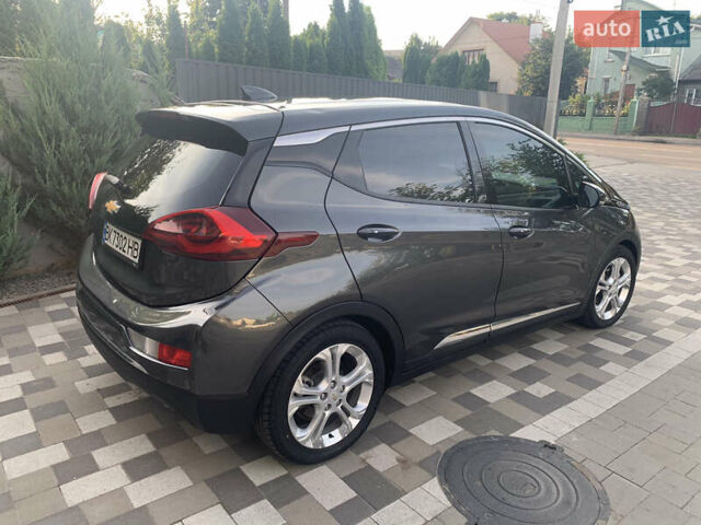 Серый Шевроле Bolt EV, объемом двигателя 0 л и пробегом 133 тыс. км за 14900 $, фото 9 на Automoto.ua