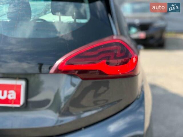 Серый Шевроле Bolt EV, объемом двигателя 0 л и пробегом 139 тыс. км за 14290 $, фото 14 на Automoto.ua
