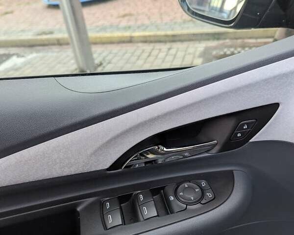 Серый Шевроле Bolt EV, объемом двигателя 0 л и пробегом 137 тыс. км за 13800 $, фото 16 на Automoto.ua