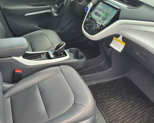 Серый Шевроле Bolt EV, объемом двигателя 0 л и пробегом 84 тыс. км за 13900 $, фото 16 на Automoto.ua