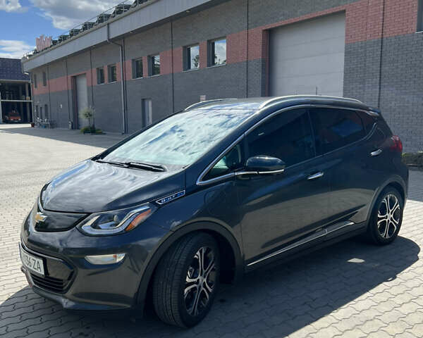 Сірий Шевроле Bolt EV, об'ємом двигуна 0 л та пробігом 100 тис. км за 17000 $, фото 4 на Automoto.ua