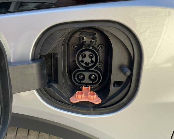 Серый Шевроле Bolt EV, объемом двигателя 0 л и пробегом 150 тыс. км за 16500 $, фото 13 на Automoto.ua