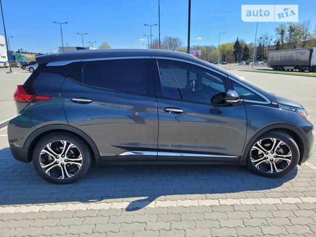Серый Шевроле Bolt EV, объемом двигателя 0 л и пробегом 84 тыс. км за 13900 $, фото 3 на Automoto.ua