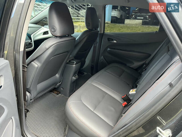 Серый Шевроле Bolt EV, объемом двигателя 0 л и пробегом 106 тыс. км за 13500 $, фото 23 на Automoto.ua