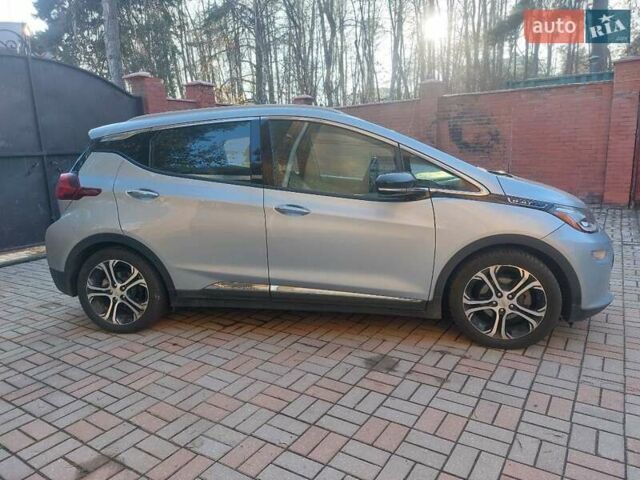 Серый Шевроле Bolt EV, объемом двигателя 0 л и пробегом 60 тыс. км за 14600 $, фото 5 на Automoto.ua