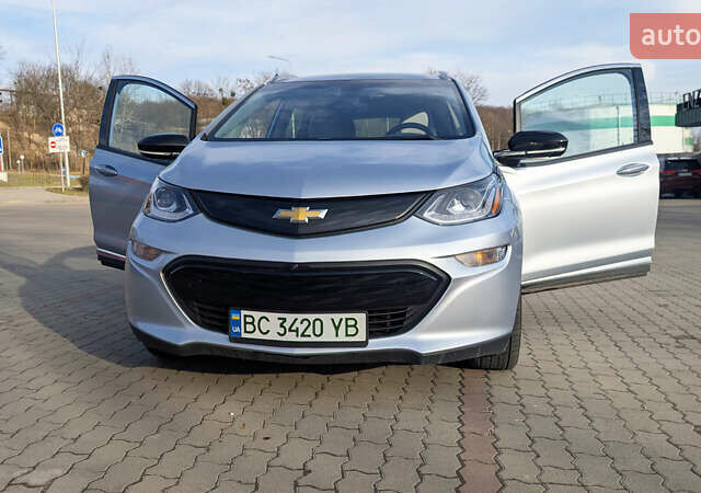 Серый Шевроле Bolt EV, объемом двигателя 0 л и пробегом 89 тыс. км за 16230 $, фото 16 на Automoto.ua
