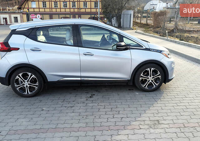 Серый Шевроле Bolt EV, объемом двигателя 0 л и пробегом 89 тыс. км за 16230 $, фото 7 на Automoto.ua