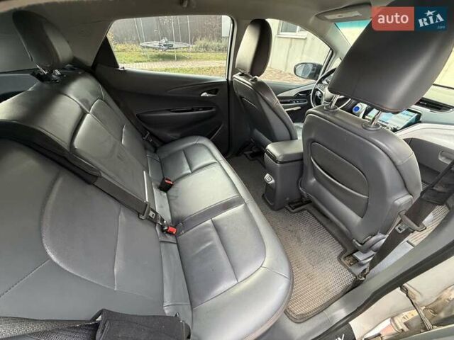 Серый Шевроле Bolt EV, объемом двигателя 0 л и пробегом 156 тыс. км за 11500 $, фото 10 на Automoto.ua