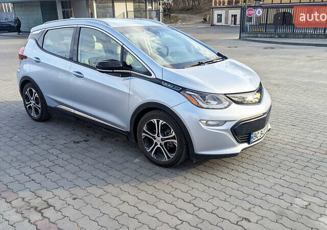 Серый Шевроле Bolt EV, объемом двигателя 0 л и пробегом 89 тыс. км за 16230 $, фото 5 на Automoto.ua