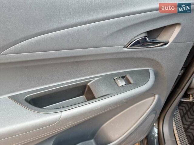 Сірий Шевроле Bolt EV, об'ємом двигуна 0 л та пробігом 181 тис. км за 13999 $, фото 70 на Automoto.ua