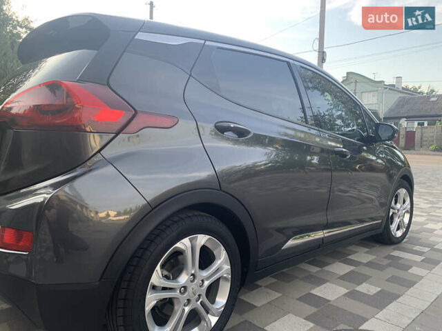 Серый Шевроле Bolt EV, объемом двигателя 0 л и пробегом 133 тыс. км за 14900 $, фото 8 на Automoto.ua