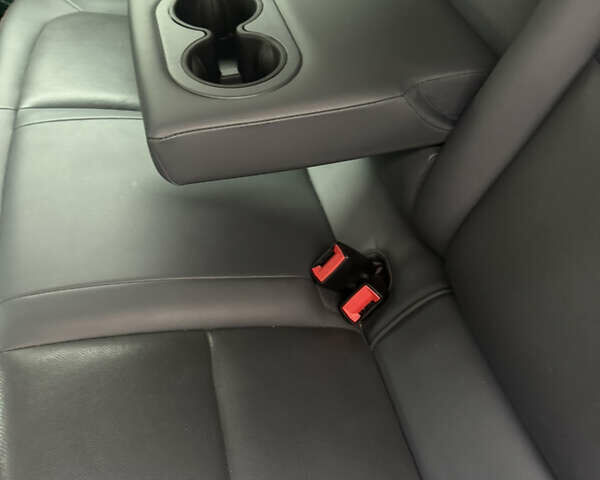 Серый Шевроле Bolt EV, объемом двигателя 0 л и пробегом 153 тыс. км за 15000 $, фото 6 на Automoto.ua