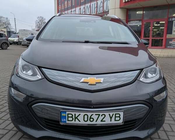 Серый Шевроле Bolt EV, объемом двигателя 0 л и пробегом 137 тыс. км за 13800 $, фото 1 на Automoto.ua