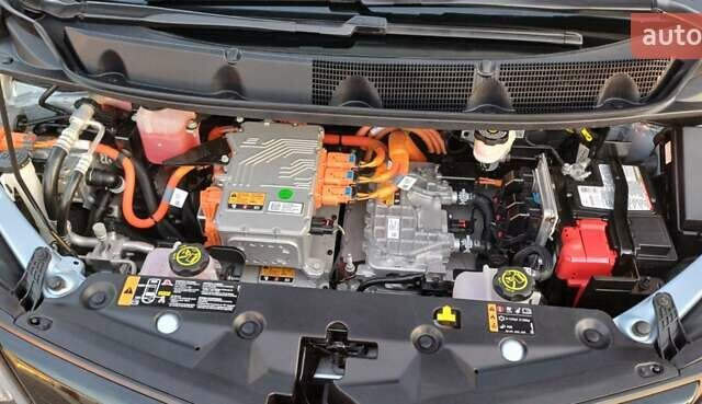 Серый Шевроле Bolt EV, объемом двигателя 0 л и пробегом 70 тыс. км за 13500 $, фото 22 на Automoto.ua