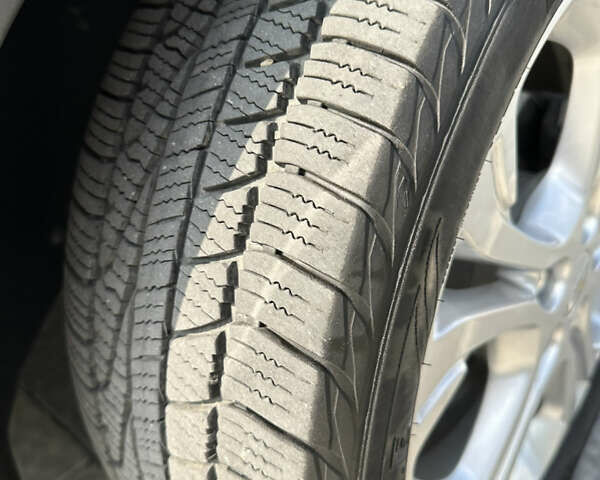 Серый Шевроле Bolt EV, объемом двигателя 0 л и пробегом 89 тыс. км за 13499 $, фото 20 на Automoto.ua