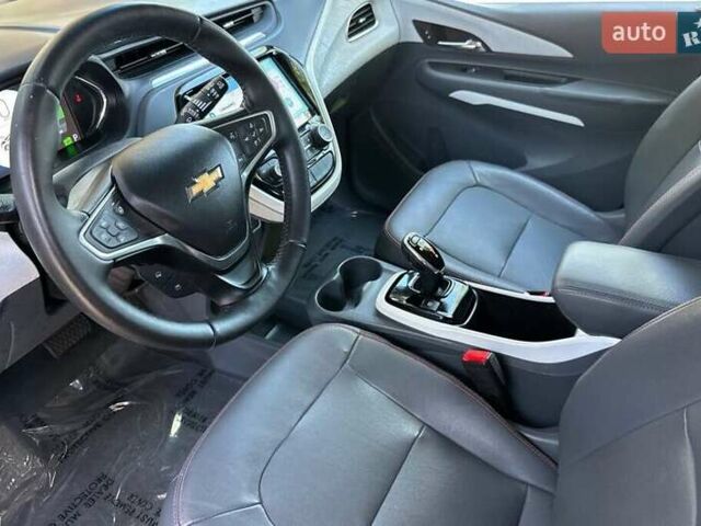 Сірий Шевроле Bolt EV, об'ємом двигуна 0 л та пробігом 56 тис. км за 3800 $, фото 7 на Automoto.ua