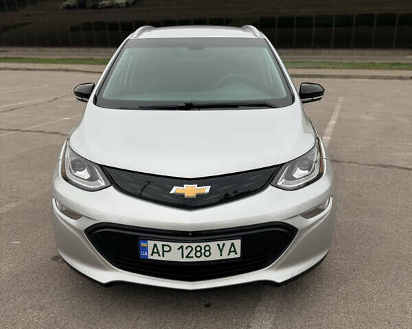 Серый Шевроле Bolt EV, объемом двигателя 0 л и пробегом 44 тыс. км за 17300 $, фото 1 на Automoto.ua