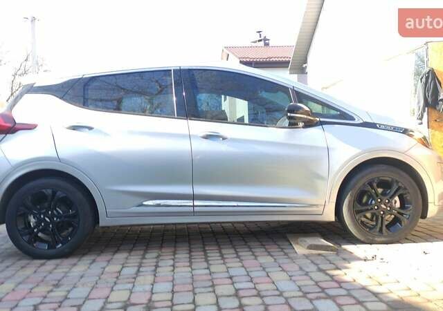 Серый Шевроле Bolt EV, объемом двигателя 0 л и пробегом 156 тыс. км за 11500 $, фото 24 на Automoto.ua