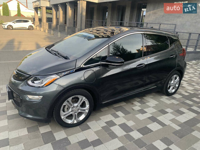 Серый Шевроле Bolt EV, объемом двигателя 0 л и пробегом 133 тыс. км за 14900 $, фото 13 на Automoto.ua