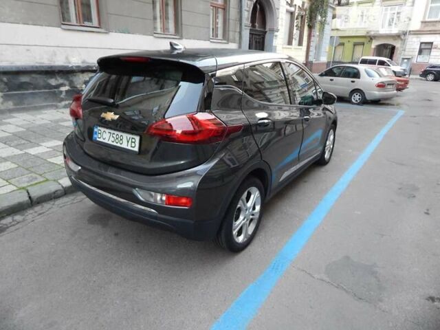 Сірий Шевроле Bolt EV, об'ємом двигуна 0 л та пробігом 112 тис. км за 13700 $, фото 4 на Automoto.ua