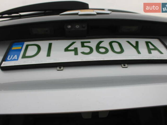 Серый Шевроле Bolt EV, объемом двигателя 0 л и пробегом 135 тыс. км за 15300 $, фото 6 на Automoto.ua