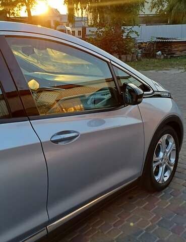 Серый Шевроле Bolt EV, объемом двигателя 0 л и пробегом 70 тыс. км за 13500 $, фото 27 на Automoto.ua