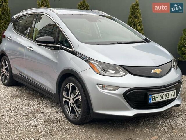 Серый Шевроле Bolt EV, объемом двигателя 0 л и пробегом 34 тыс. км за 16990 $, фото 4 на Automoto.ua