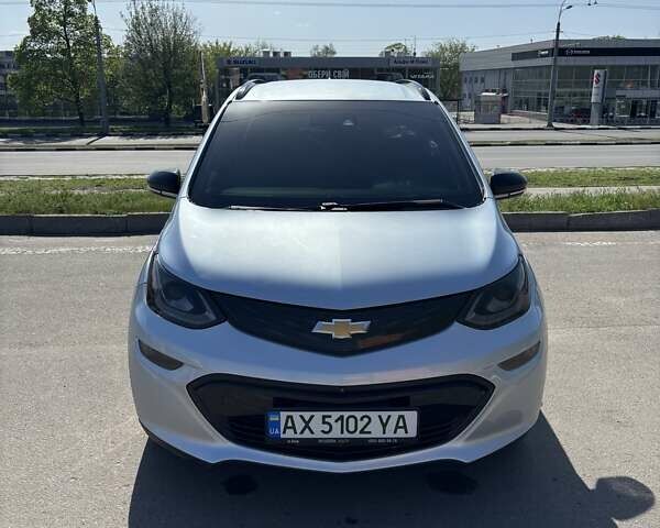 Серый Шевроле Bolt EV, объемом двигателя 0 л и пробегом 124 тыс. км за 16500 $, фото 1 на Automoto.ua