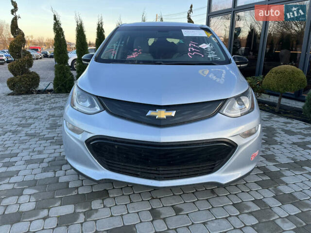 Серый Шевроле Bolt EV, объемом двигателя 0 л и пробегом 126 тыс. км за 11500 $, фото 2 на Automoto.ua