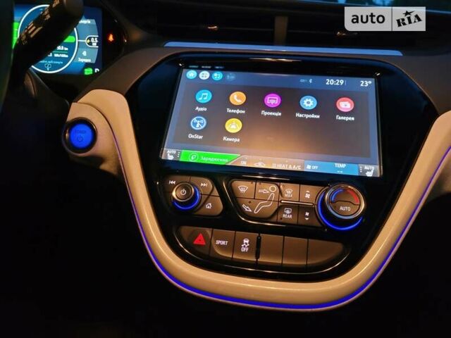 Серый Шевроле Bolt EV, объемом двигателя 0 л и пробегом 84 тыс. км за 13900 $, фото 22 на Automoto.ua