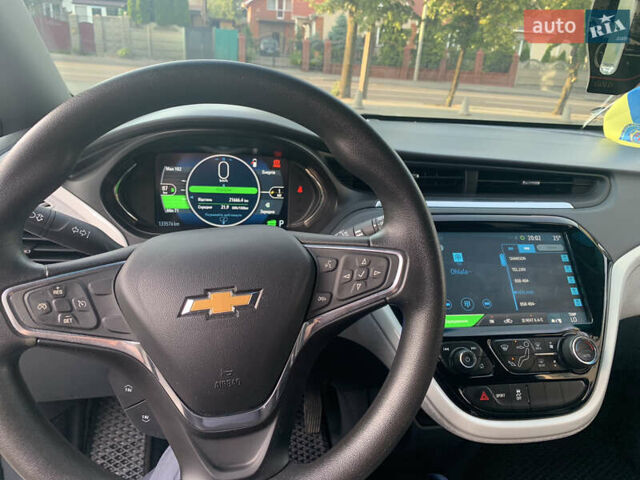Серый Шевроле Bolt EV, объемом двигателя 0 л и пробегом 133 тыс. км за 14900 $, фото 18 на Automoto.ua