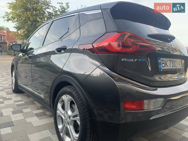 Серый Шевроле Bolt EV, объемом двигателя 0 л и пробегом 133 тыс. км за 14900 $, фото 7 на Automoto.ua