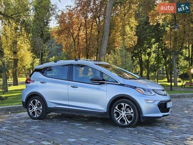 Серый Шевроле Bolt EV, объемом двигателя 0 л и пробегом 167 тыс. км за 12500 $, фото 3 на Automoto.ua