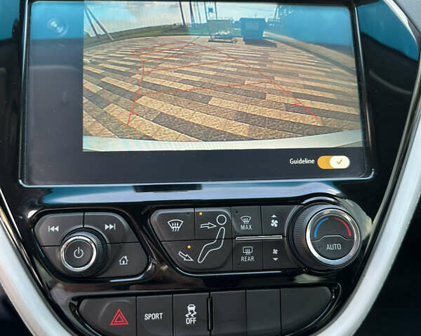 Серый Шевроле Bolt EV, объемом двигателя 0 л и пробегом 89 тыс. км за 13499 $, фото 17 на Automoto.ua