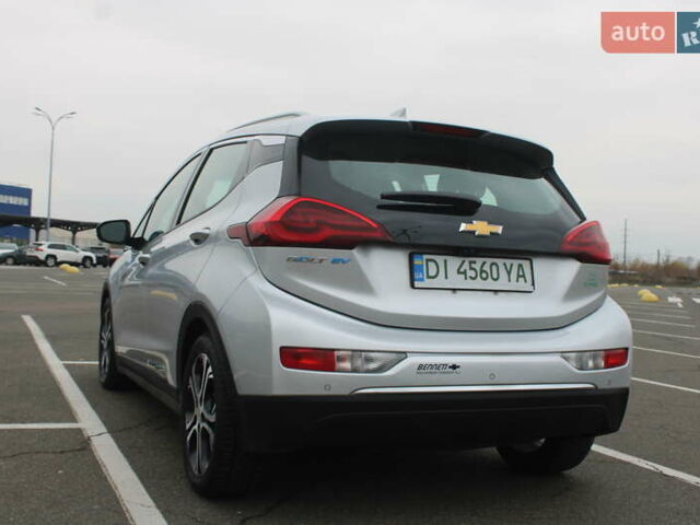 Серый Шевроле Bolt EV, объемом двигателя 0 л и пробегом 135 тыс. км за 15300 $, фото 4 на Automoto.ua