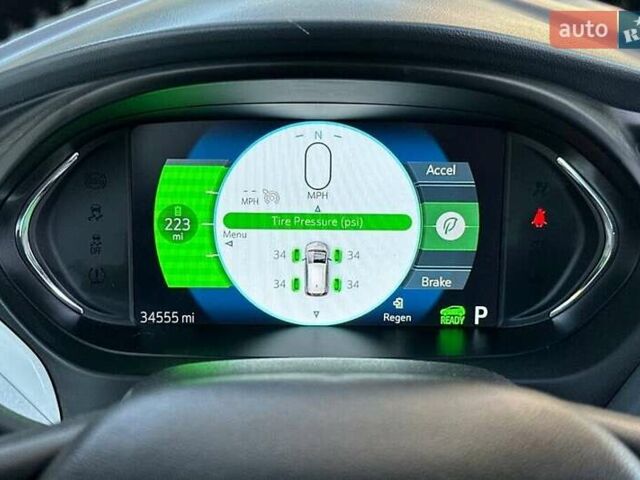 Сірий Шевроле Bolt EV, об'ємом двигуна 0 л та пробігом 56 тис. км за 3800 $, фото 16 на Automoto.ua