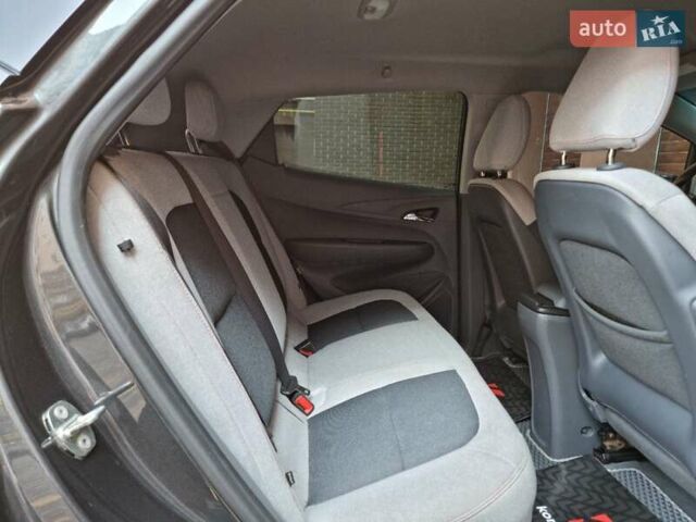 Сірий Шевроле Bolt EV, об'ємом двигуна 0 л та пробігом 181 тис. км за 13999 $, фото 62 на Automoto.ua