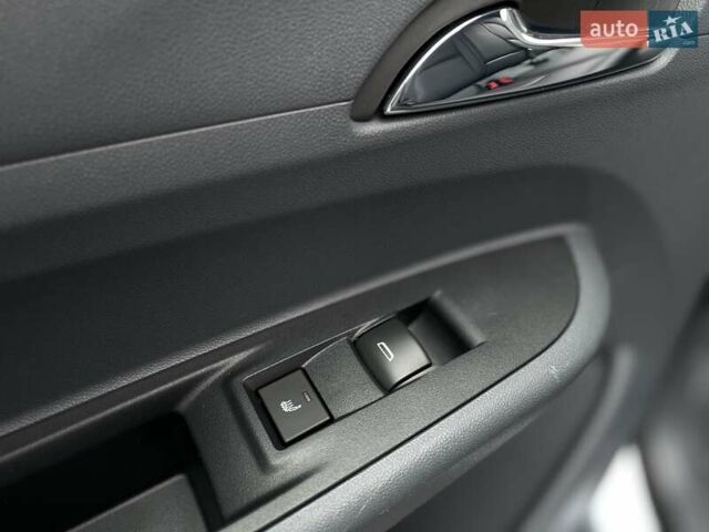 Серый Шевроле Bolt EV, объемом двигателя 0 л и пробегом 34 тыс. км за 16990 $, фото 26 на Automoto.ua